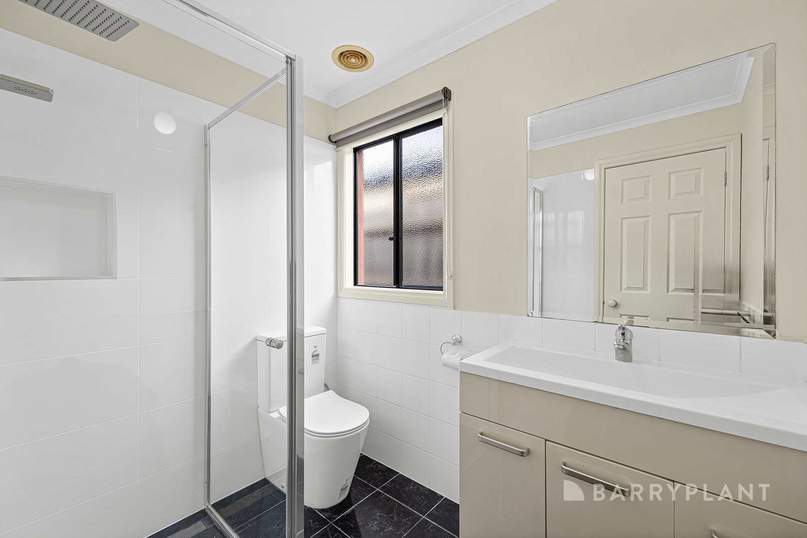 46 Wakenshaw Crescent, Pakenham, VIC 3810, Pakenham - Thumbnail 6