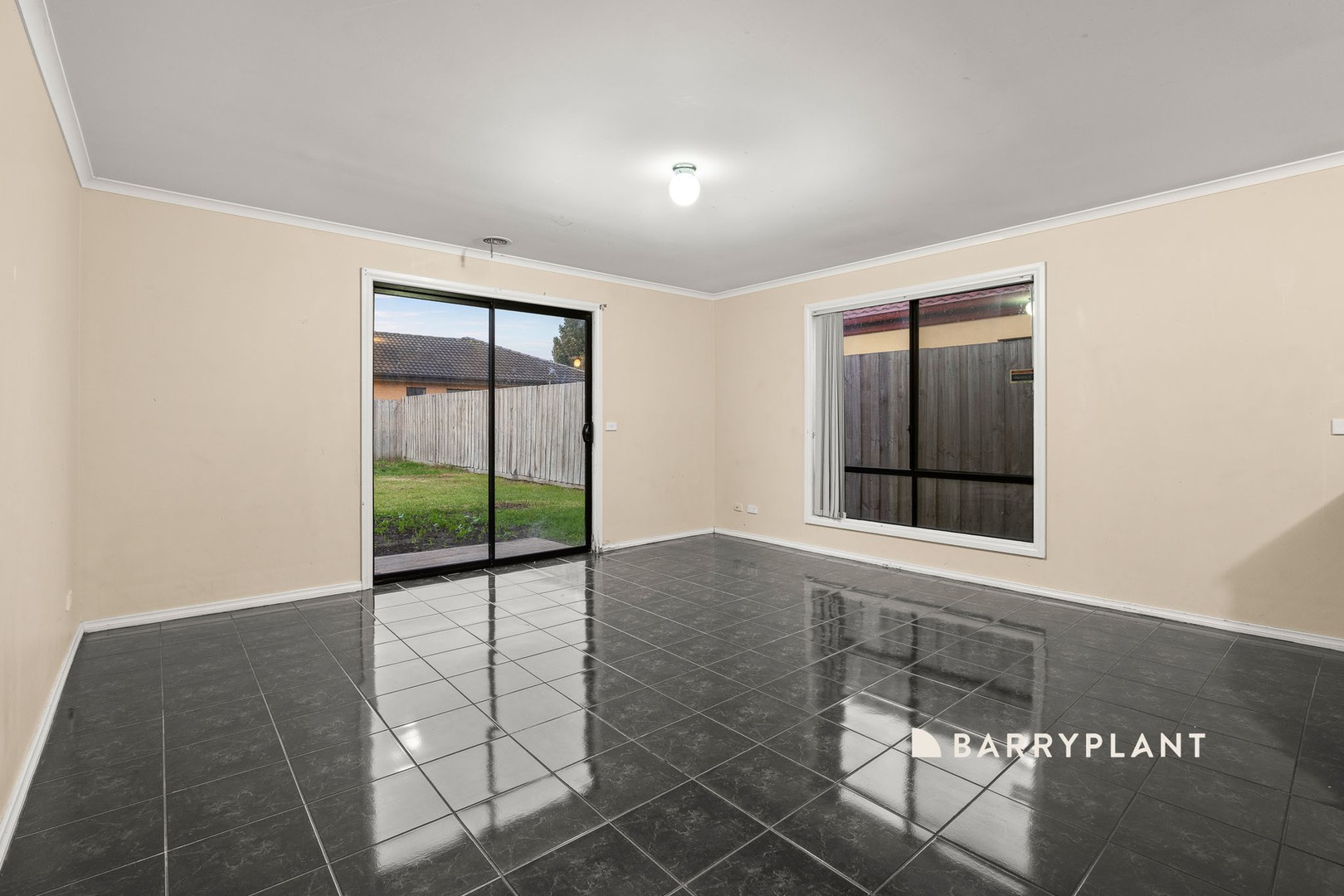 46 Wakenshaw Crescent, Pakenham, VIC 3810, Pakenham - Thumbnail 8