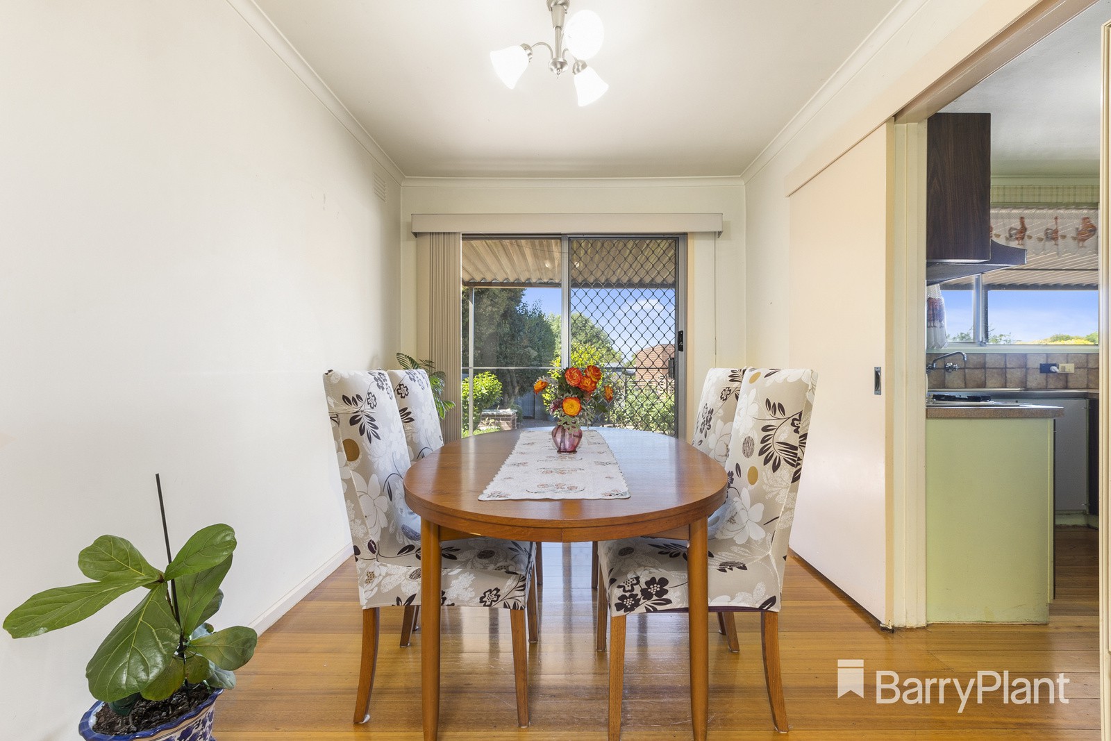 46 Whitehaven Crescent, Mulgrave, VIC 3170, Mulgrave - Thumbnail 3