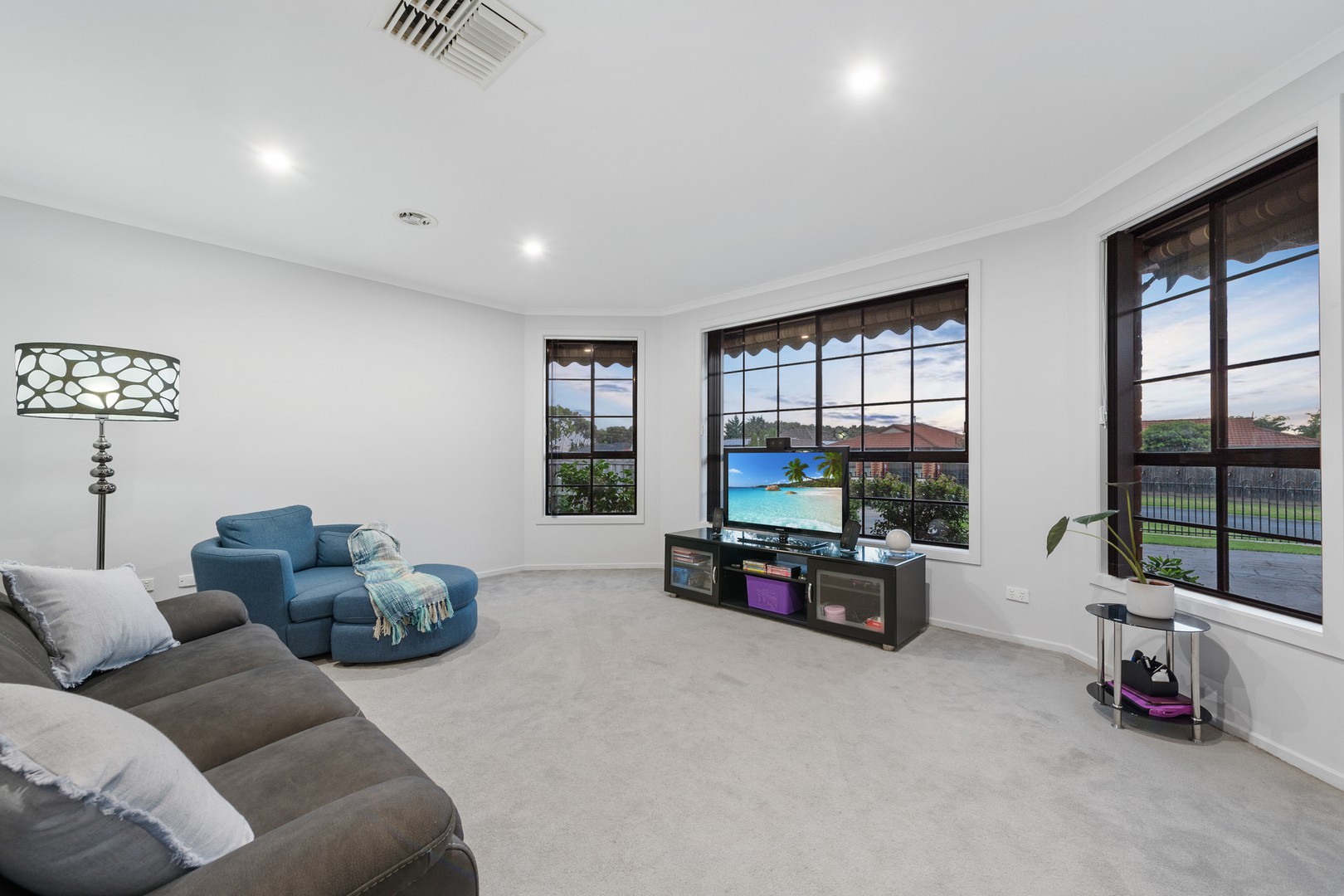 46 Yeats Drive, Delahey, VIC 3037, Delahey - Thumbnail 2
