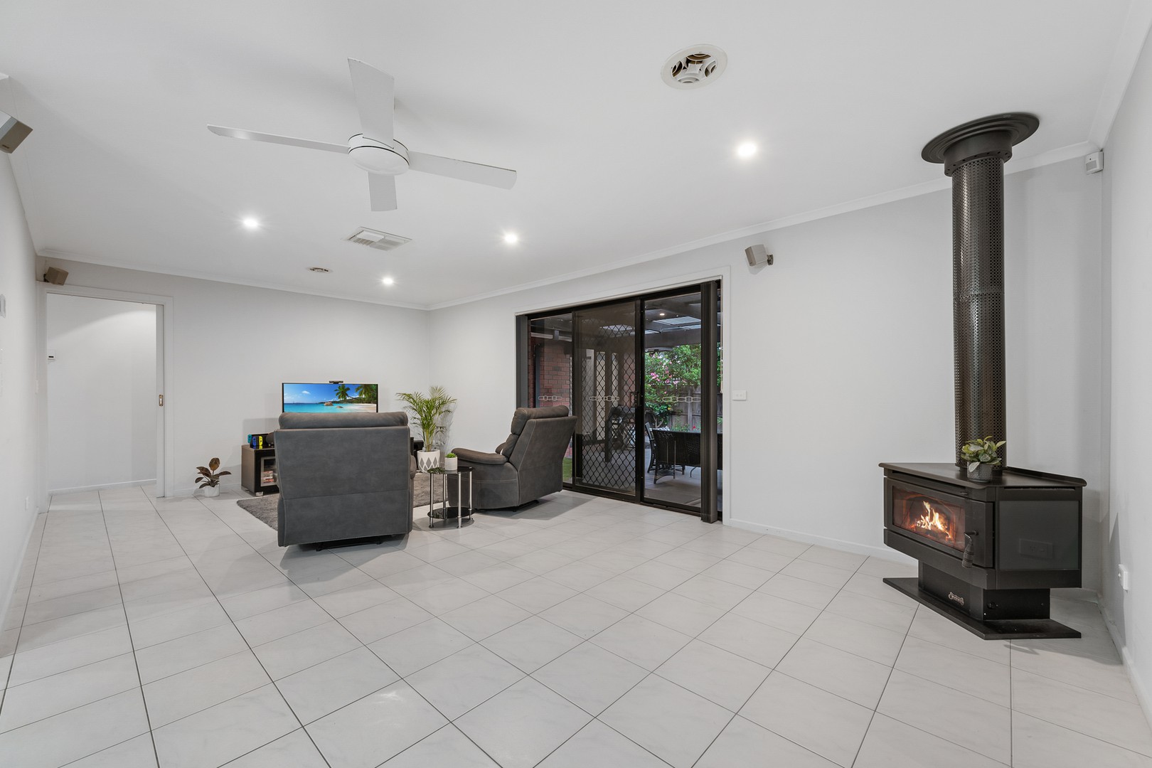 46 Yeats Drive, Delahey, VIC 3037, Delahey - Thumbnail 7