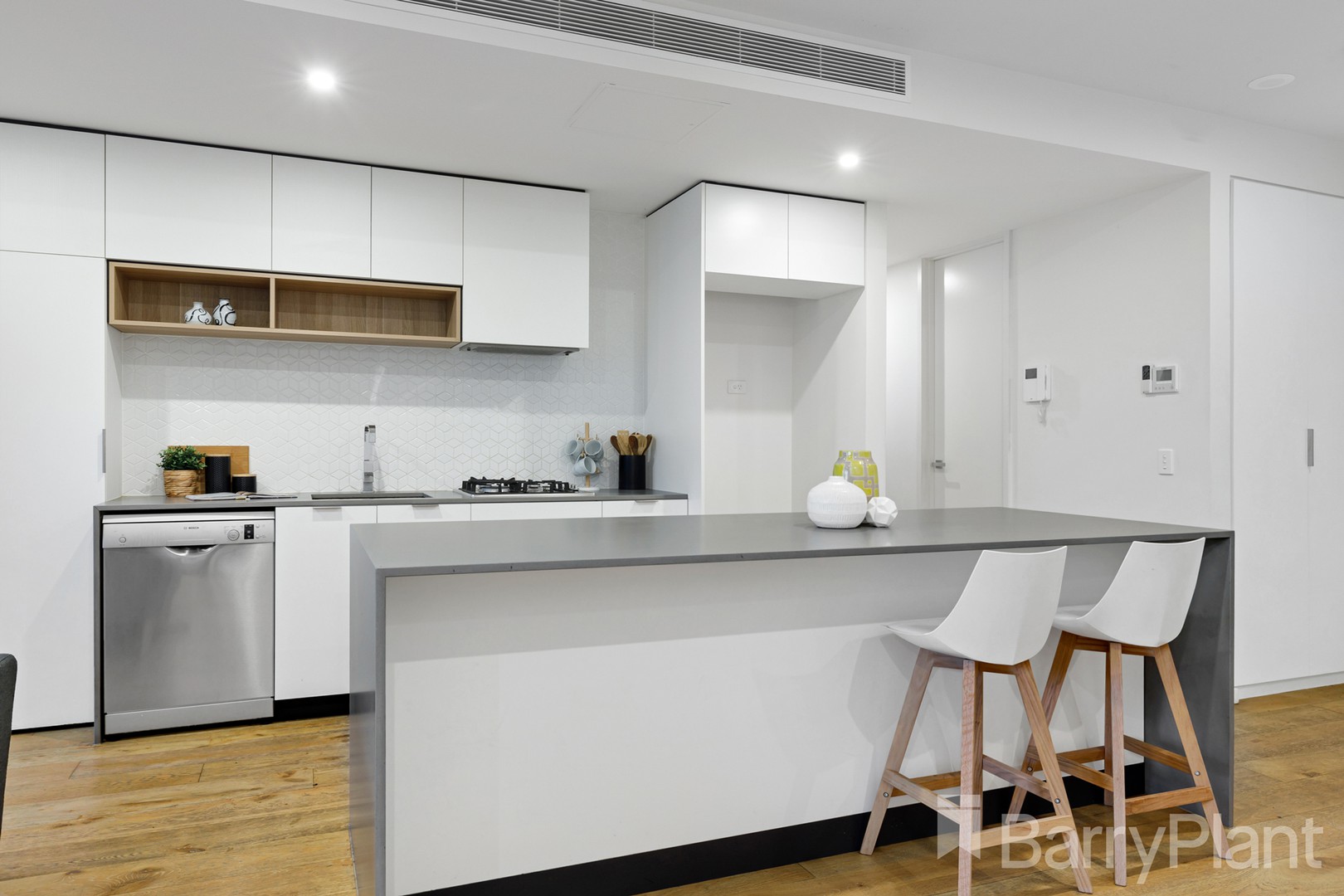 46 Zenith Rise, Bundoora, VIC 3083, Bundoora - Thumbnail 2