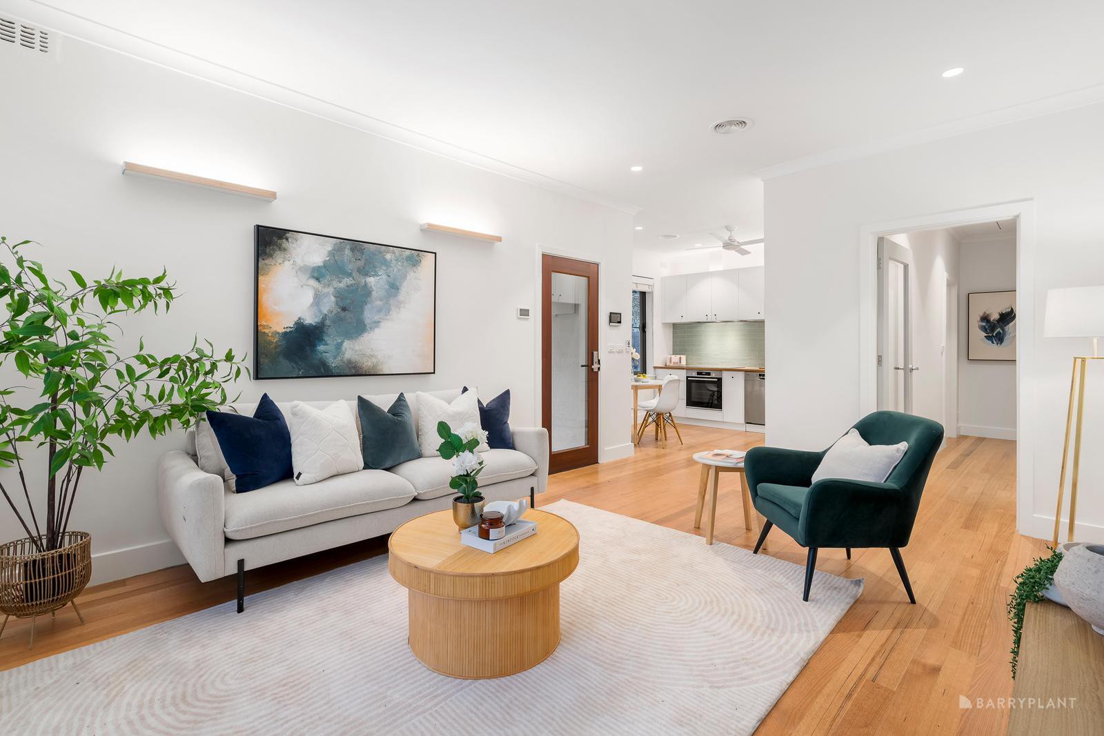 468 Waterdale Road, Heidelberg Heights, VIC 3081 - Thumbnail 2 - 04/06/2025