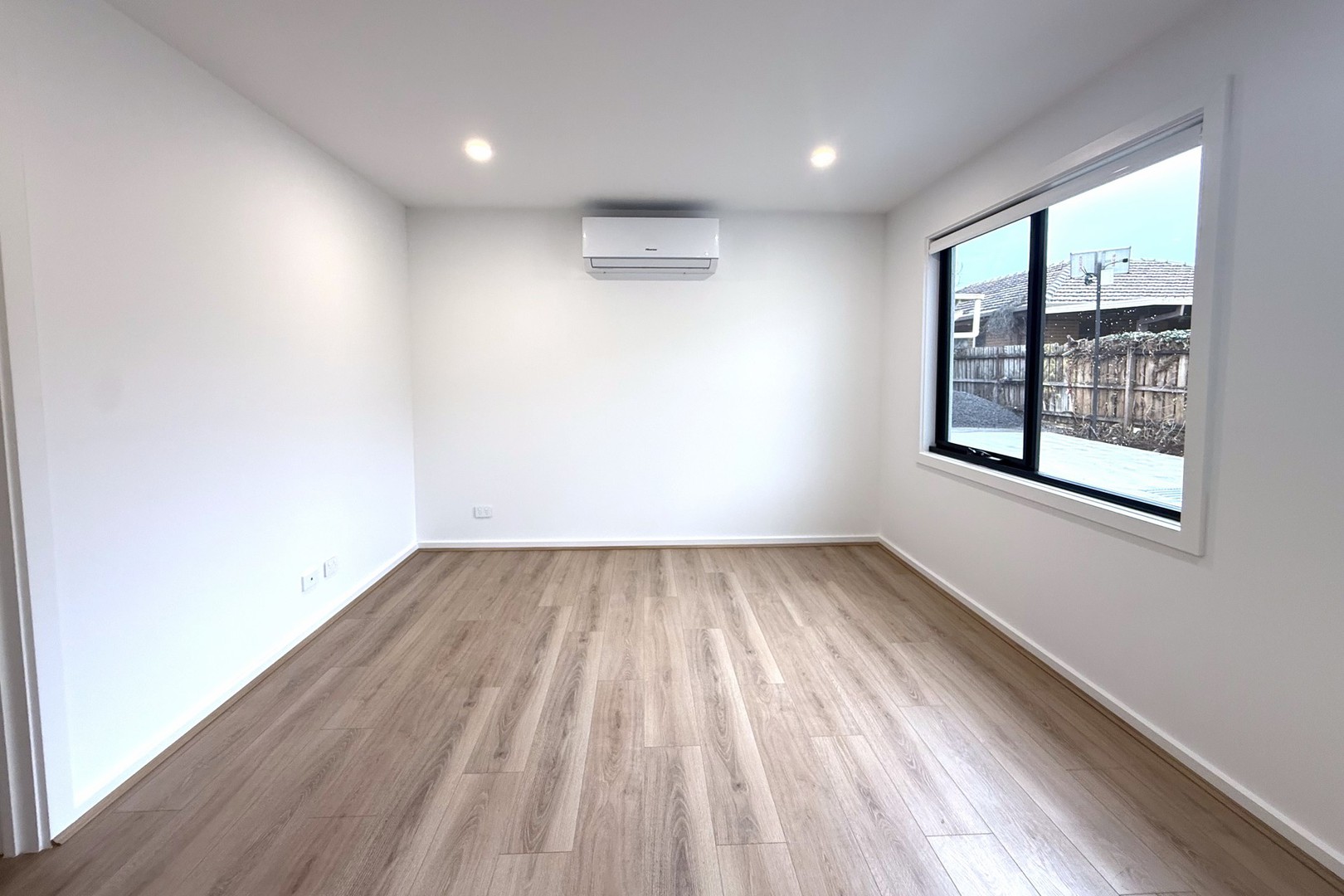 46B Blendon Avenue, St Albans, VIC 3021 - Thumbnail 2 - 11/08/2026