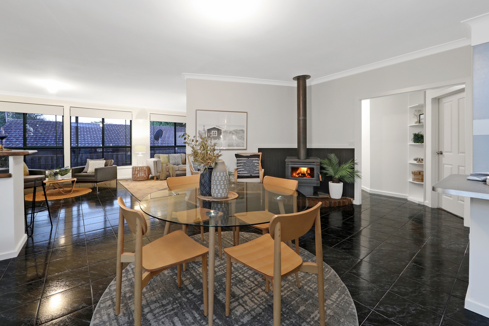 47 Anthony Drive, Lysterfield, VIC 3156, Lysterfield - Thumbnail 3