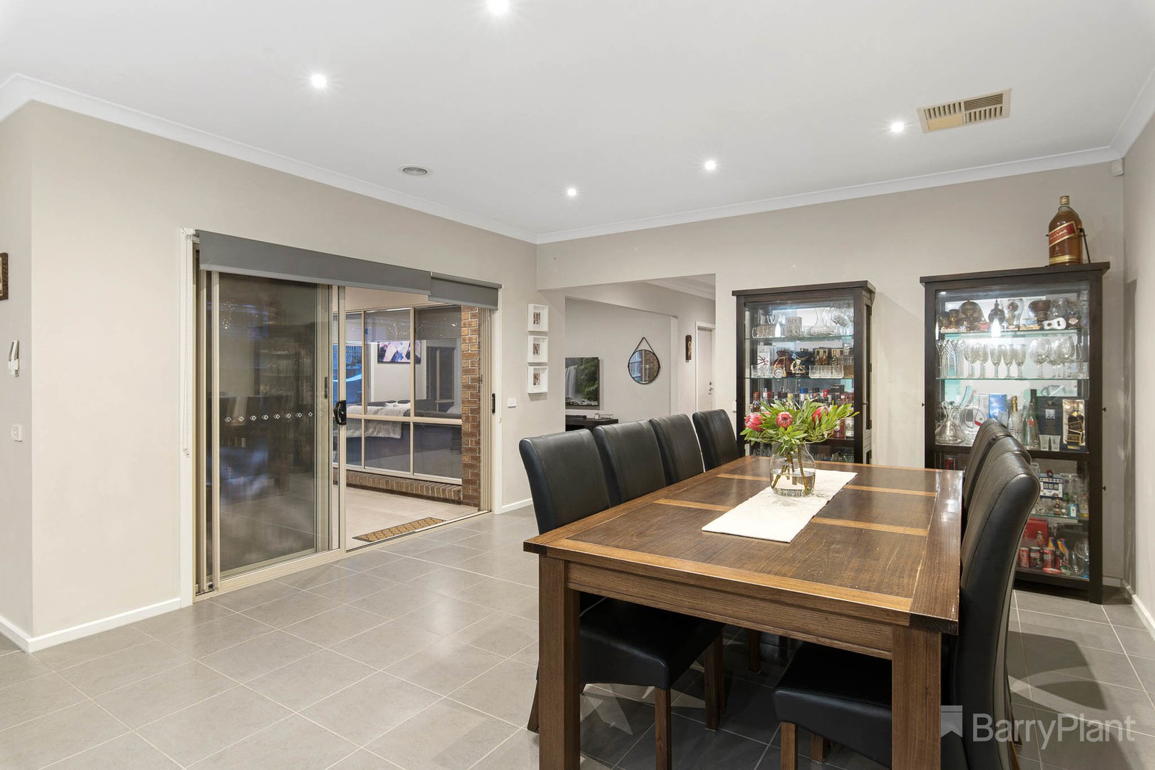 47 Banjo Paterson Drive, Pakenham, VIC 3810, Pakenham - Thumbnail 5