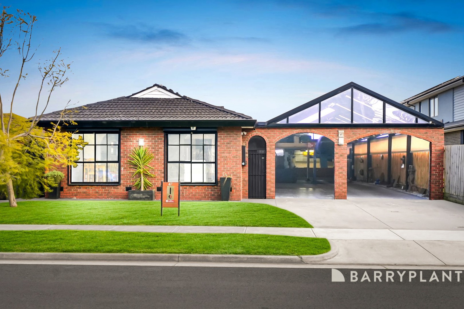 47 Bell Avenue, Altona, VIC 3018 - Thumbnail 2 - 09/09/2026
