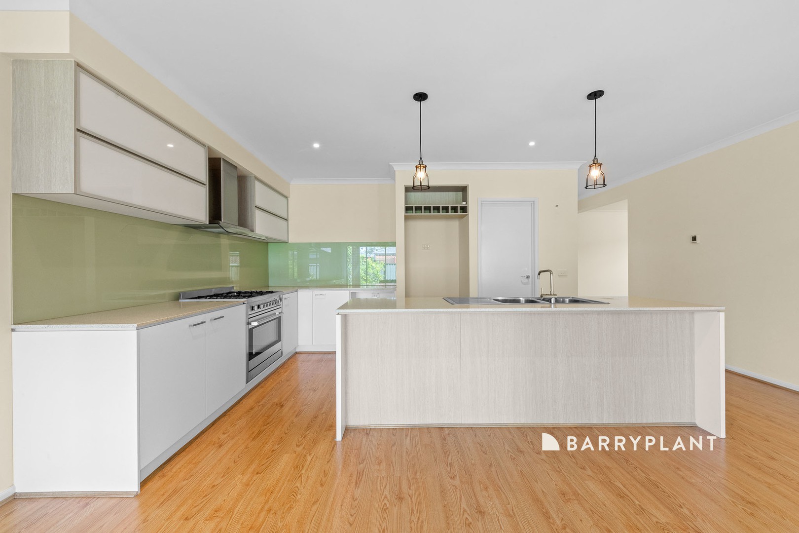 47 Bonnington Boulevard, Clyde North, VIC 3978, Clyde North - Thumbnail 5