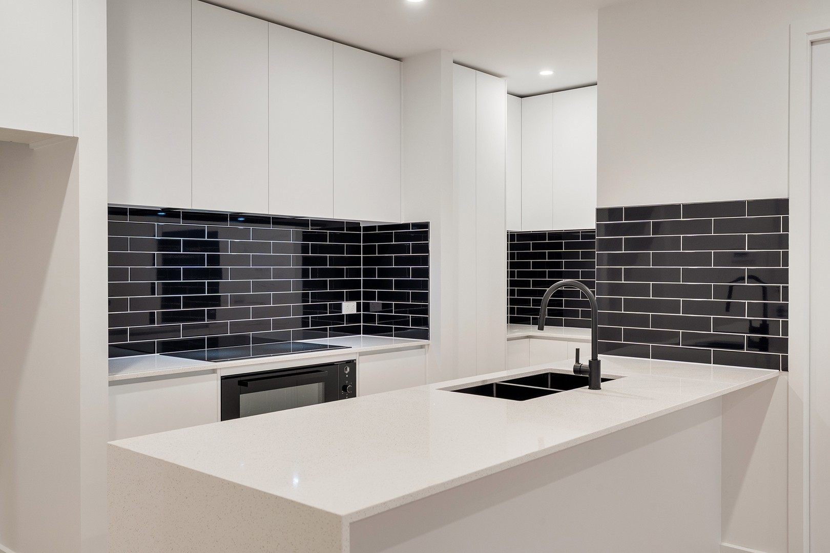 47 Bonnyview Road, Craigieburn, VIC 3064 - Thumbnail 2 - 04/12/2025