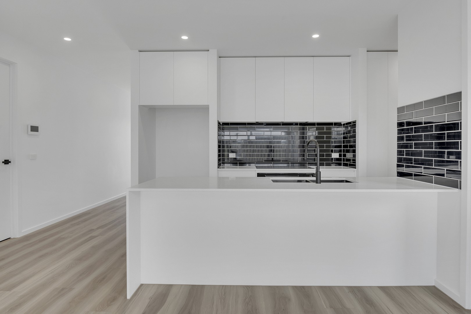 47 Bonnyview Road, Craigieburn, VIC 3064 - Thumbnail 2 - 04/12/2025