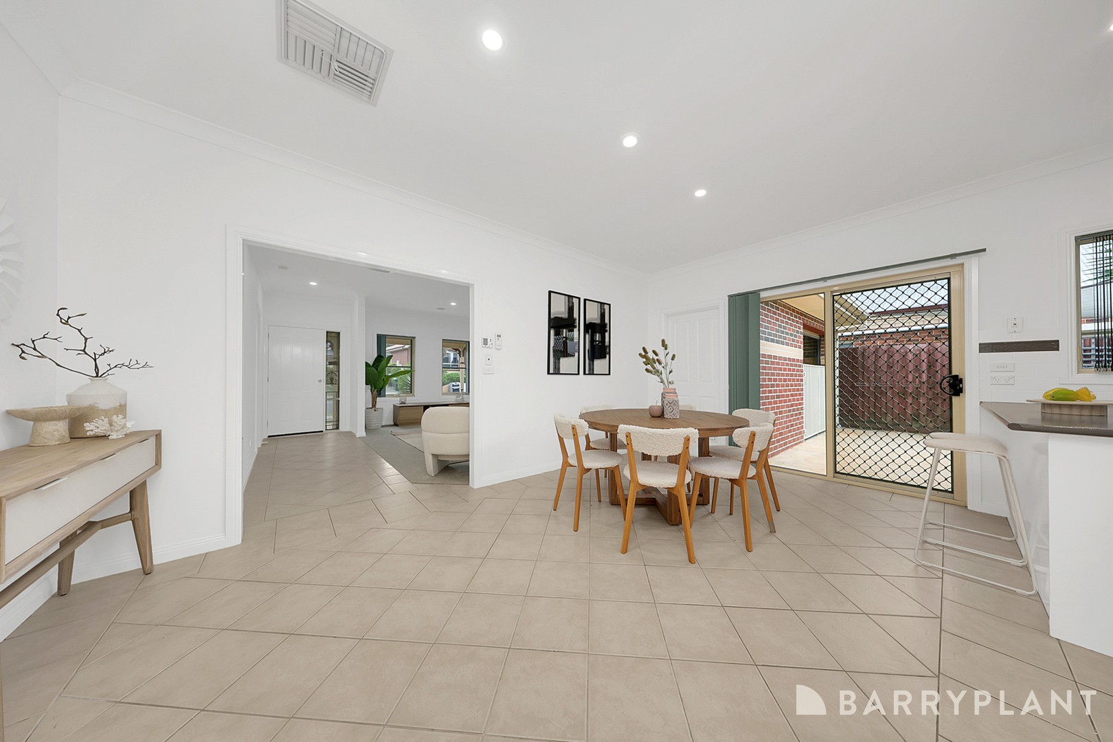 47 Capri Close, South Morang, VIC 3752, South Morang - Thumbnail 4