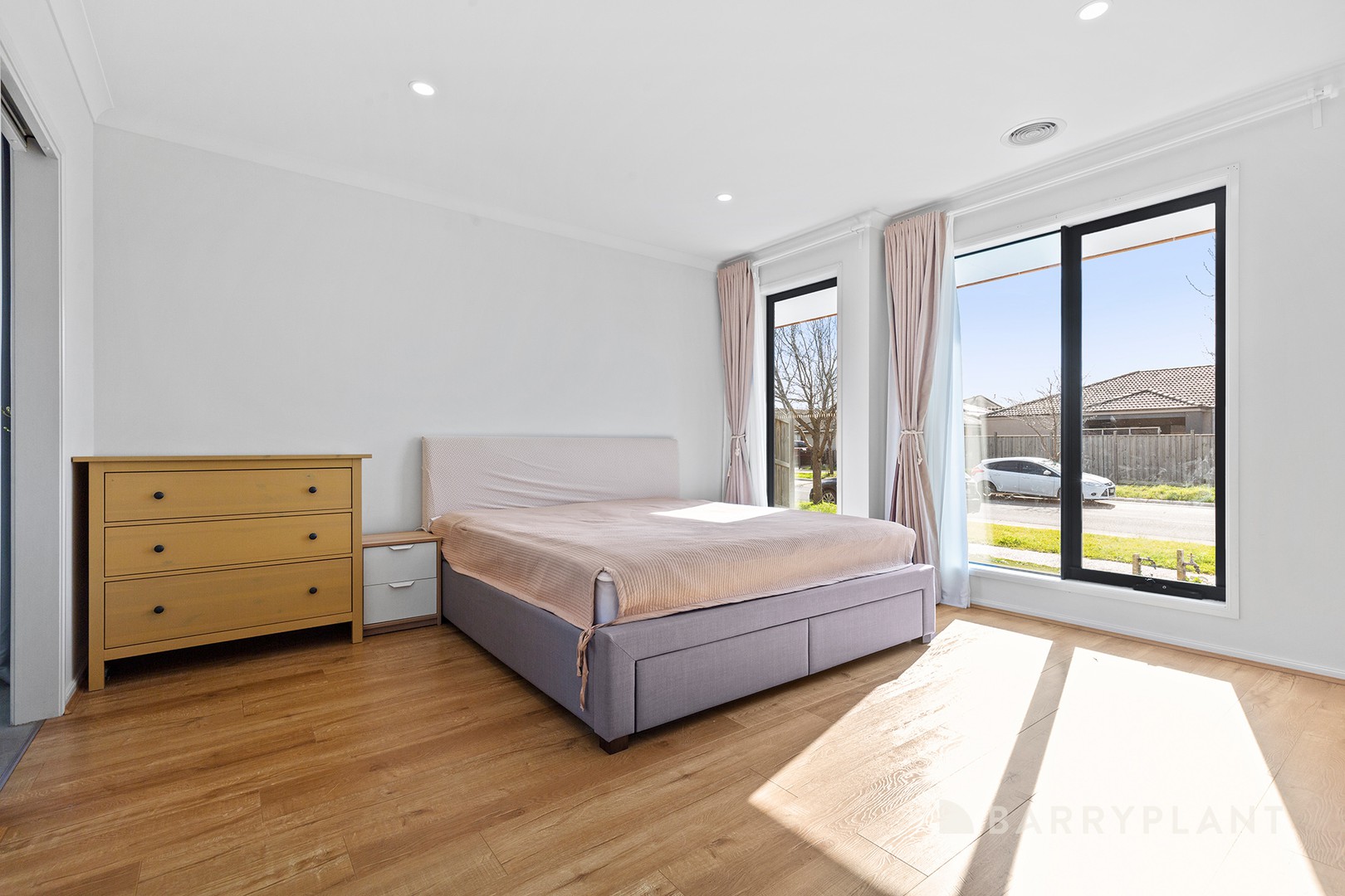 47 Caversham Drive, Pakenham, VIC 3810, Pakenham - Thumbnail 5