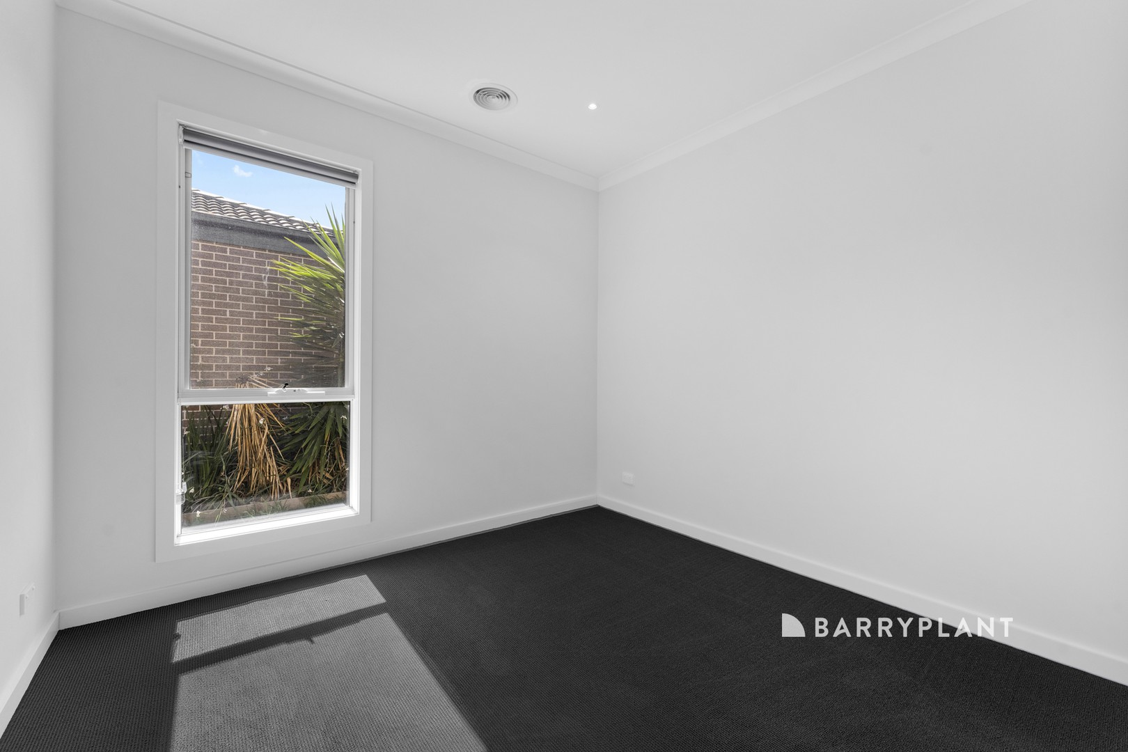 47 Crepe Avenue, Cranbourne West, VIC 3977, Cranbourne West - Thumbnail 6