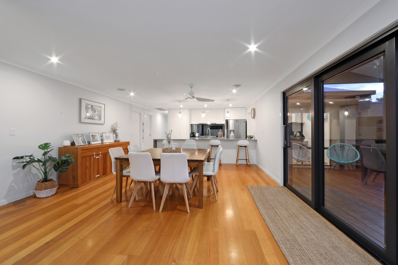 47 Crusoe Drive, Lysterfield, VIC 3156, Lysterfield - Thumbnail 2