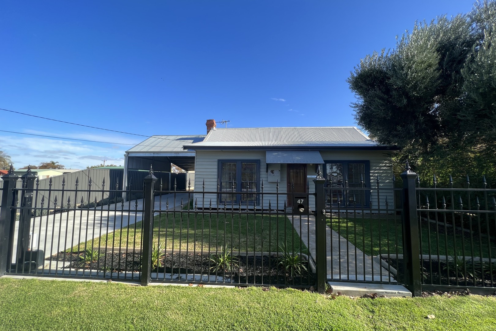 47 Cureton Avenue, Mildura, VIC 3500, Mildura - Thumbnail 2