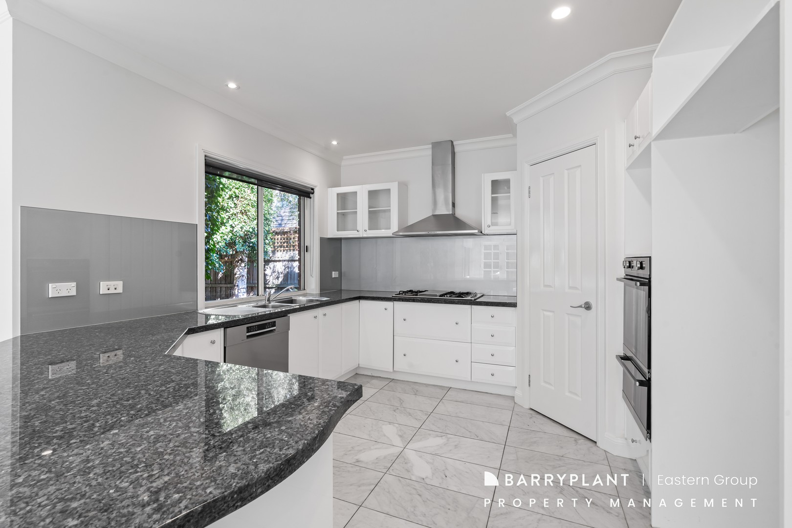 47 Daniel Street, Burwood, VIC 3125, Burwood - Thumbnail 4