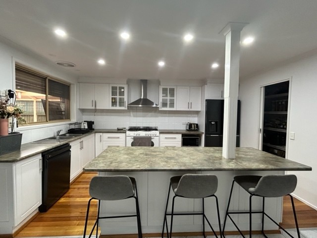 47 Dundee Way, Sydenham, VIC 3037 - Thumbnail 2 - 20/11/2025