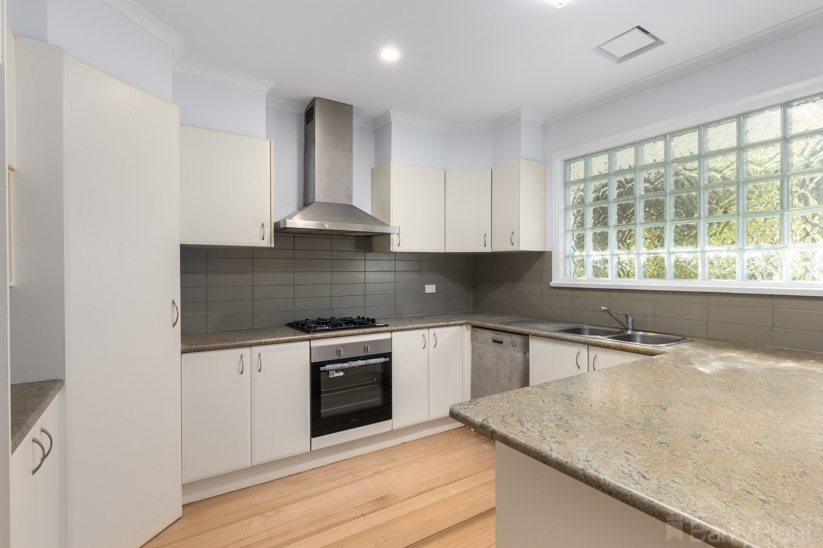 47 Eastfield Road, Ringwood East, VIC 3135, Ringwood East - Thumbnail 4