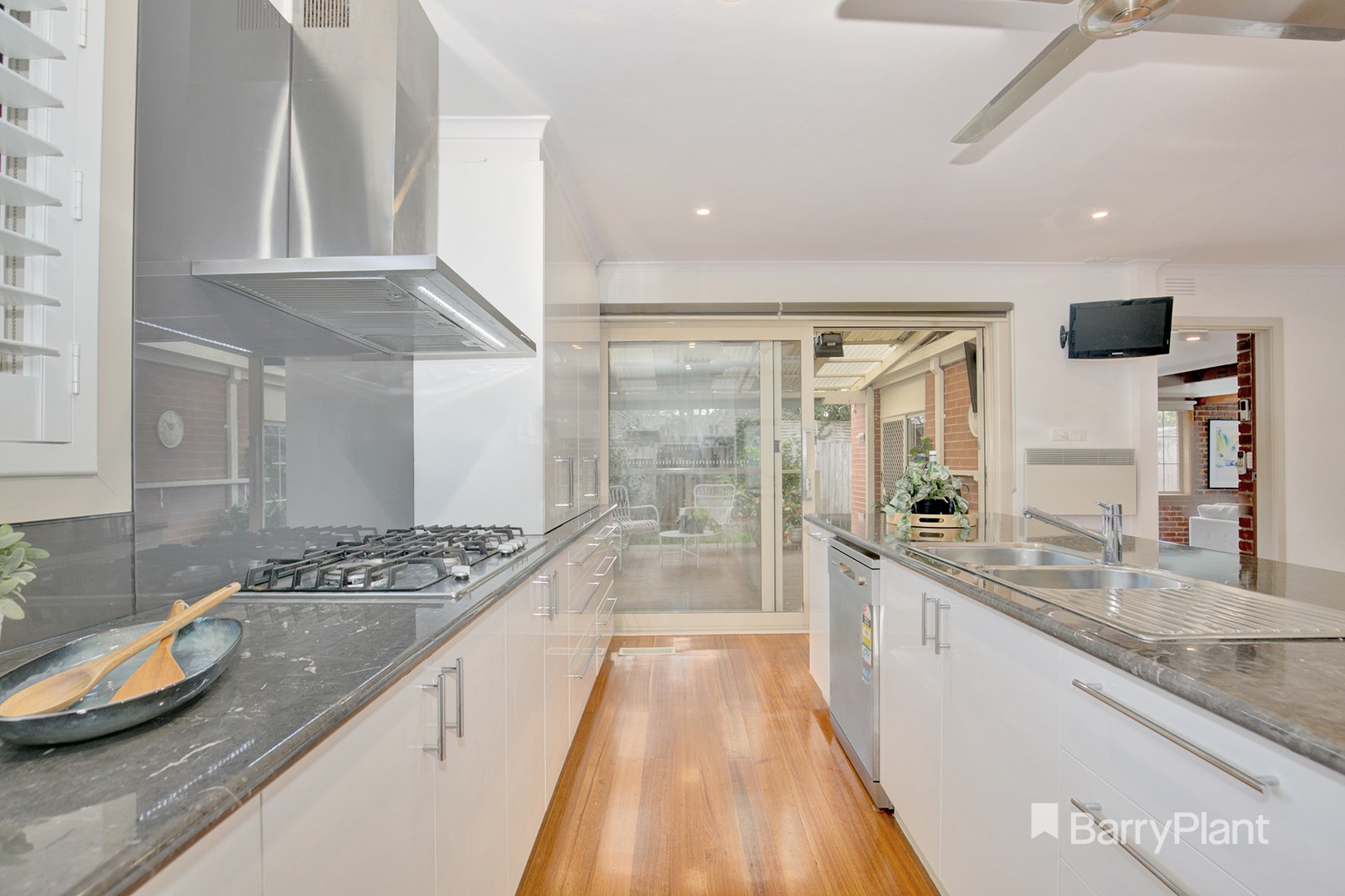 47 Elmhurst Road, Gladstone Park, VIC 3043, Gladstone Park - Thumbnail 3