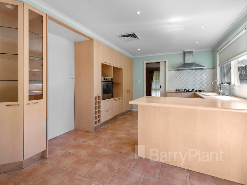 47 Gateshead Drive, Wantirna South, VIC 3152, Wantirna South - Thumbnail 2