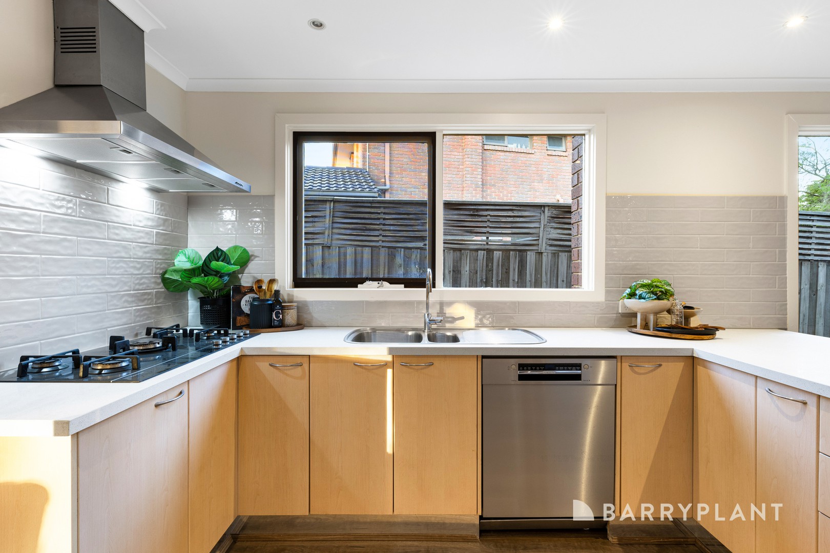47 Gateshead Drive, Wantirna South, VIC 3152, Wantirna South - Thumbnail 3
