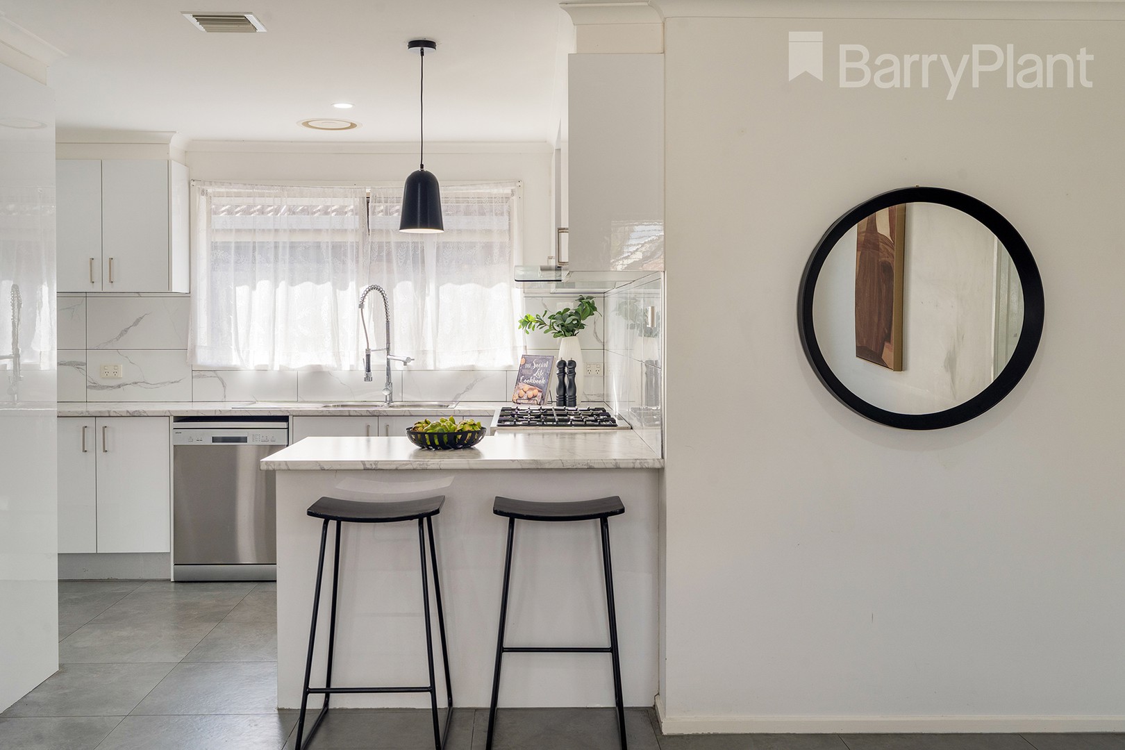 47 Gillingham Crescent, Craigieburn, VIC 3064, Craigieburn - Thumbnail 5