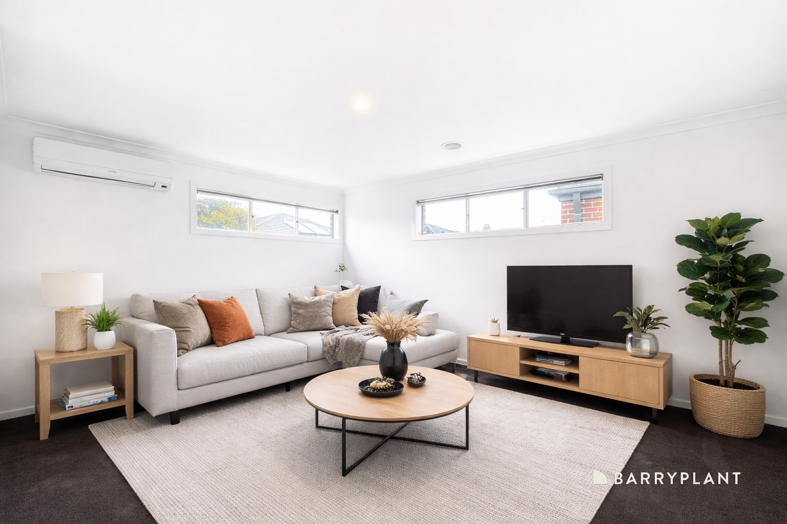 47 Goshawk Drive, Pakenham, VIC 3810 - Thumbnail 2 - 20/03/2026