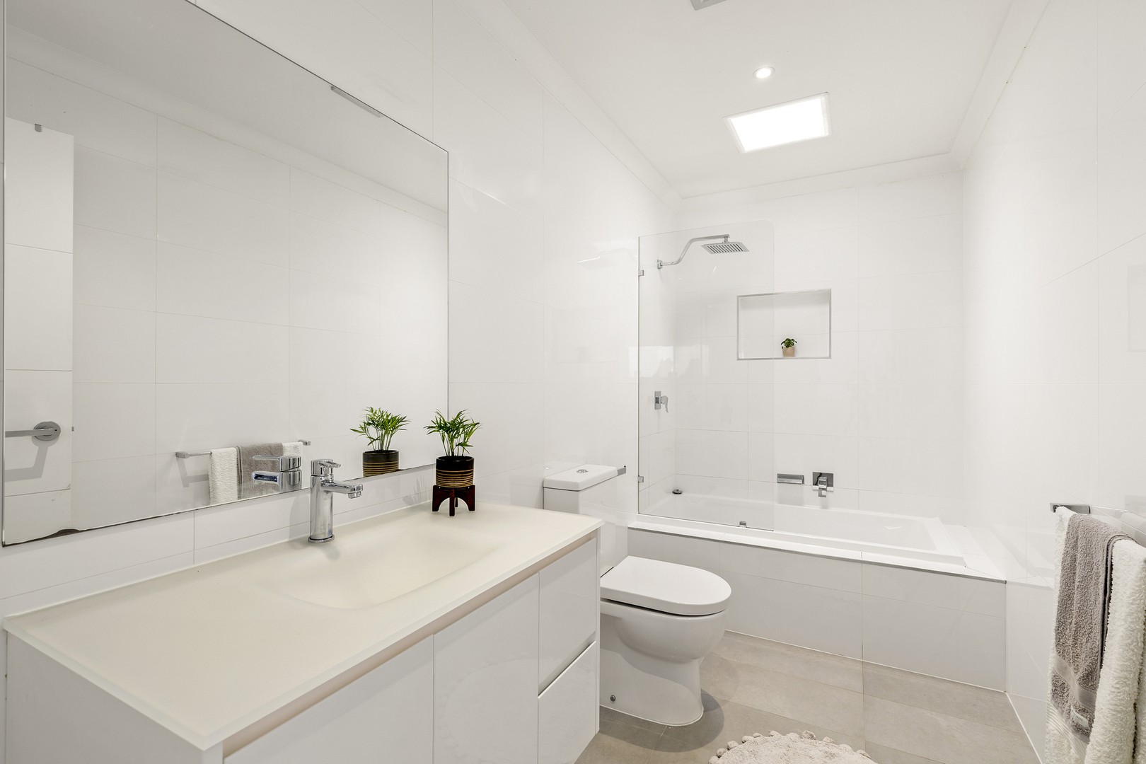 47 Henry Street, Keilor East, VIC 3033, Keilor East - Thumbnail 2