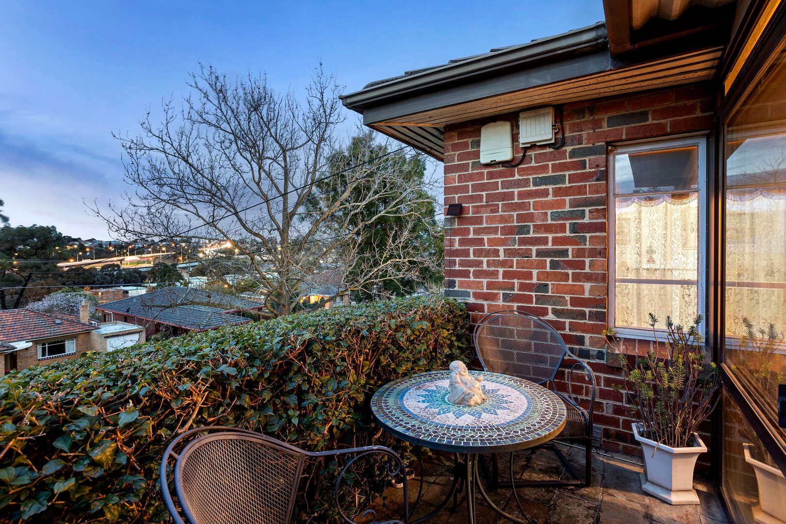 47 Hillsyde Parade, Strathmore, VIC 3041, Strathmore - Thumbnail 3