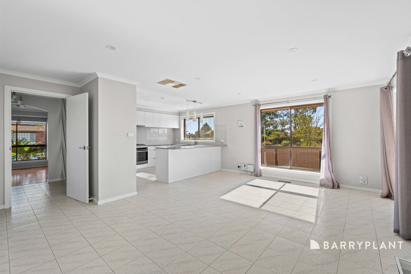 47 Hurlstone Crescent, Mill Park, VIC 3082 - Thumbnail 1 - 18/09/2026