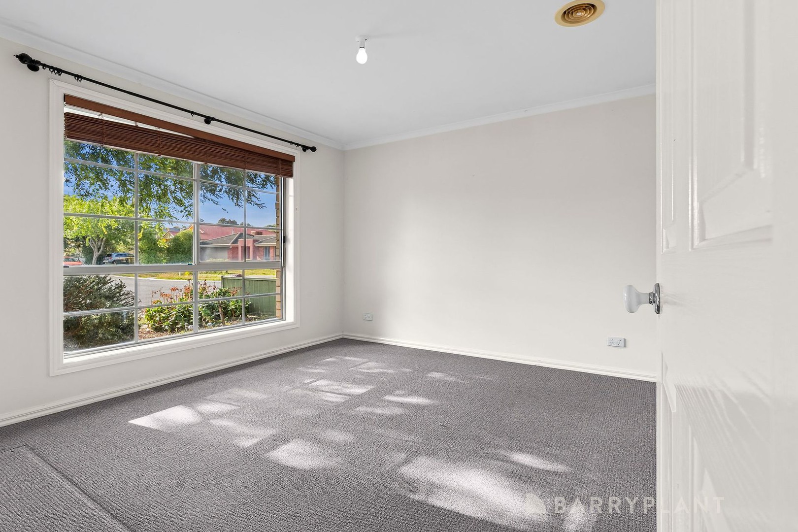 47 Jade Crescent, Wyndham Vale, VIC 3024, Wyndham Vale - Thumbnail 3