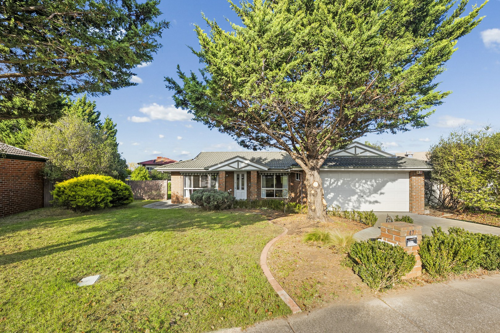 47 Kenswick Drive, Hillside, VIC 3037, Hillside - Thumbnail 2