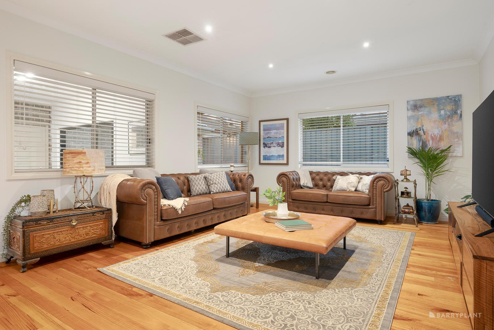 47 Lloyd Street, Heidelberg Heights, VIC 3081 - Thumbnail 2 - 22/05/2024