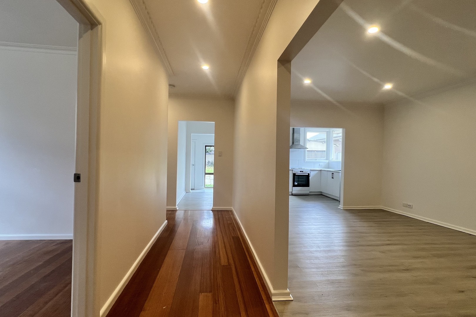 47 Millawa Avenue, St Albans, VIC 3021, St Albans - Thumbnail 4