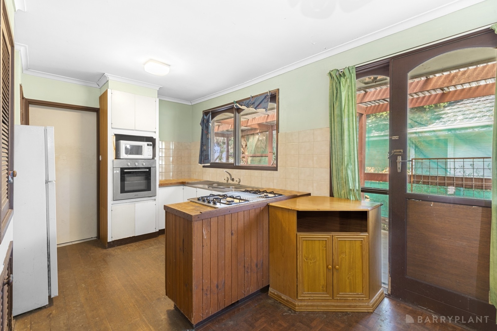 47 Mountain Gate Drive, Ferntree Gully, VIC 3156, Ferntree Gully - Thumbnail 4