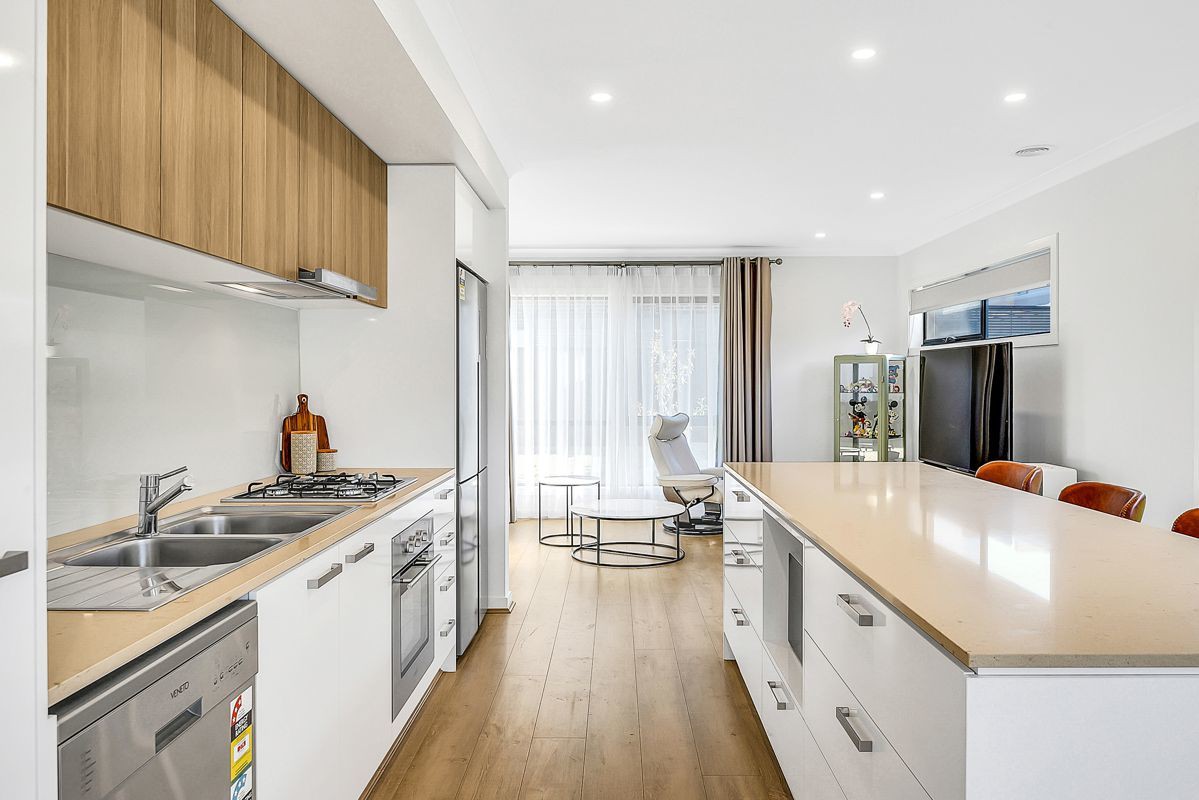 47 Nautical Crescent, Craigieburn, VIC 3064, Craigieburn - Thumbnail 7