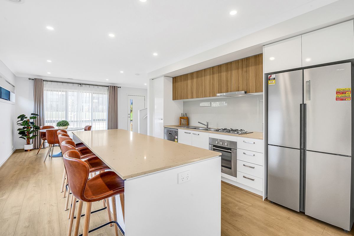 47 Nautical Crescent, Craigieburn, VIC 3064, Craigieburn - Thumbnail 4