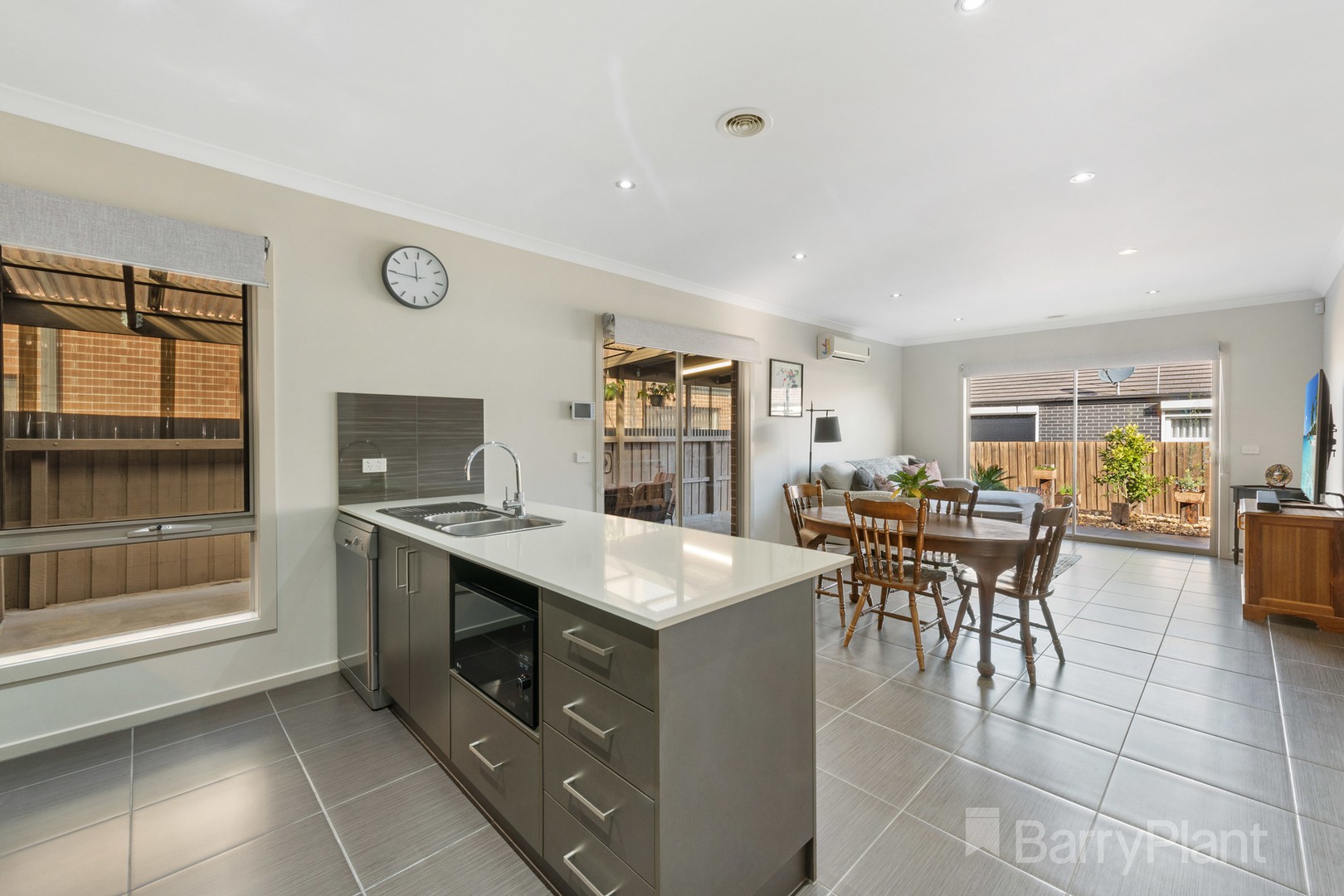 47 Orbis Avenue, Fraser Rise, VIC 3336, Fraser Rise - Thumbnail 3