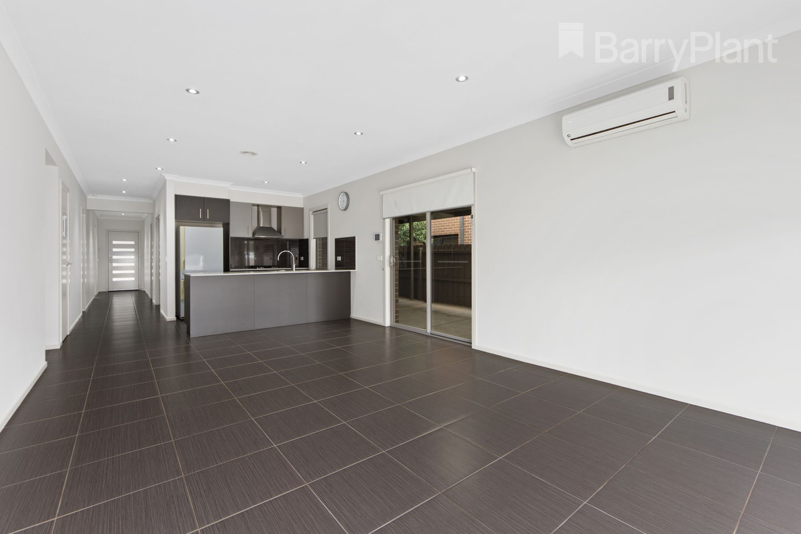 47 Orbis Avenue, Fraser Rise, VIC 3336 - Thumbnail 2 - 12/01/2023