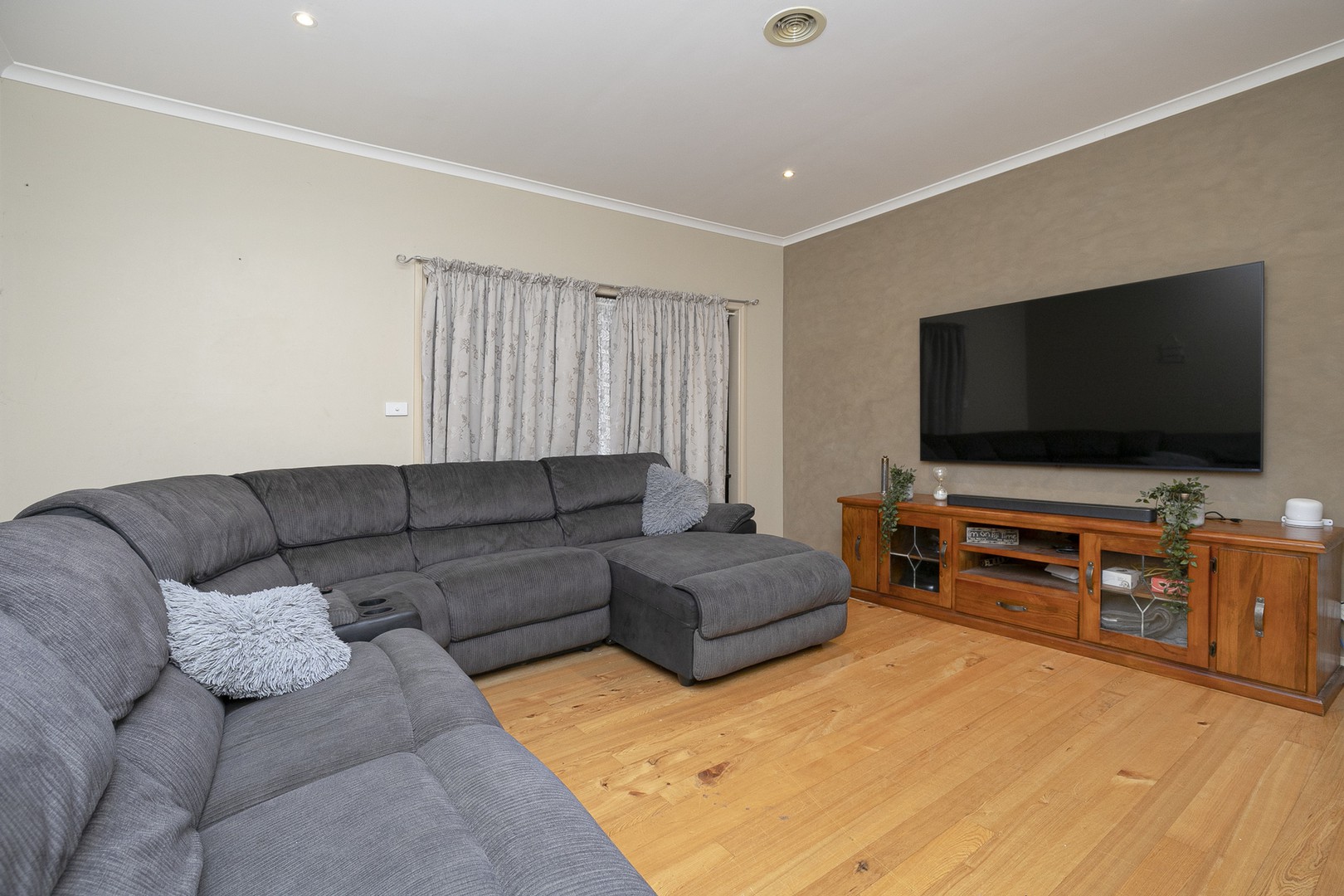 47 Park Lane, Taylors Hill, VIC 3037, Taylors Hill - Thumbnail 3