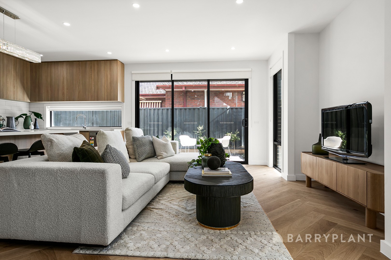 47 Rhodes Parade, Oak Park, VIC 3046, Oak Park - Thumbnail 6