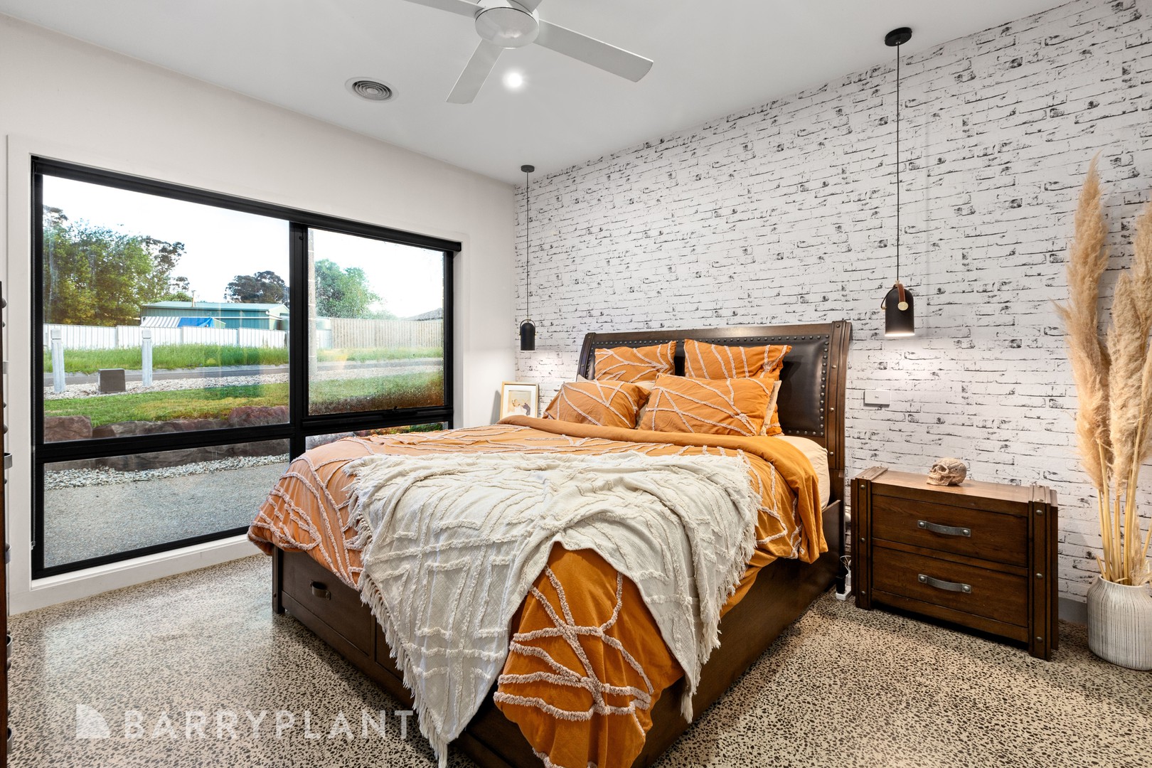 47 Rupert Street, Broadford, VIC 3658 - Thumbnail 2 - 28/10/2024