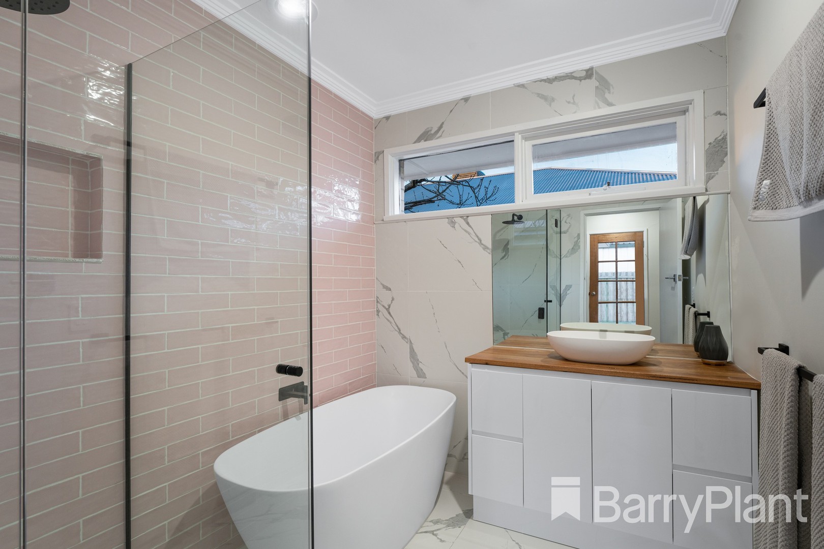 47 Tahara StreetHamlyn Heights, VIC 3215, Hamlyn Heights - Thumbnail 4
