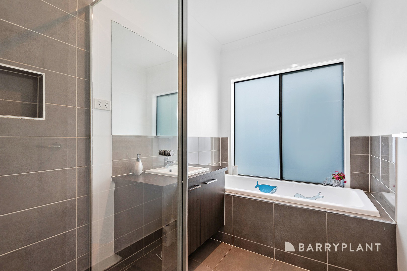 47 Tantallon Boulevard, Beaconsfield, VIC 3807, Beaconsfield - Thumbnail 3