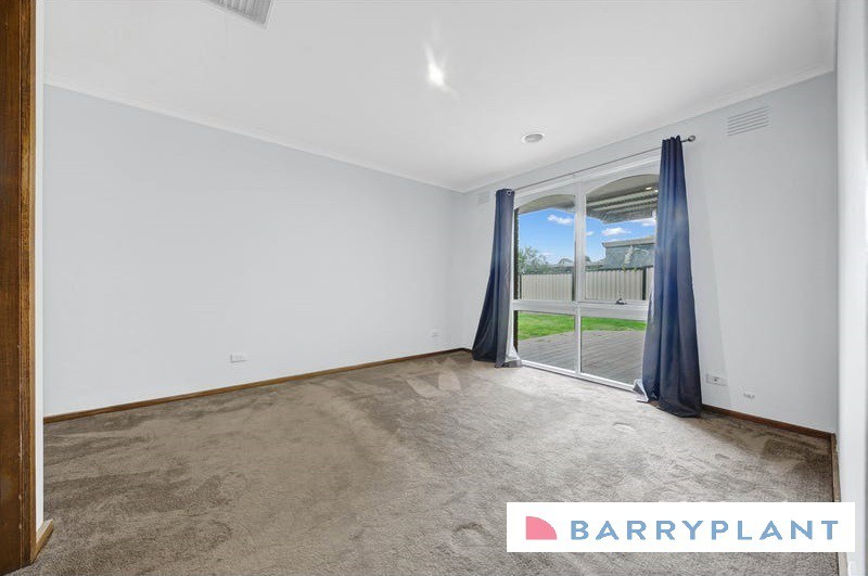 47 West Melton Drive, Melton West, VIC 3337, Melton West - Thumbnail 7