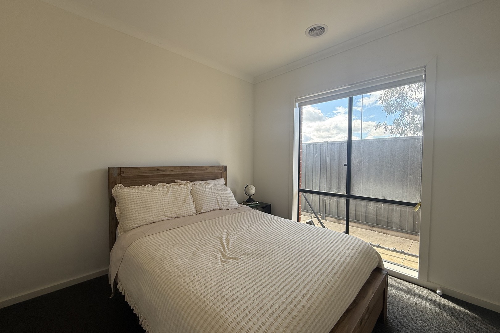 47 Westbury Avenue, Rockbank, VIC 3335, Rockbank - Thumbnail 4