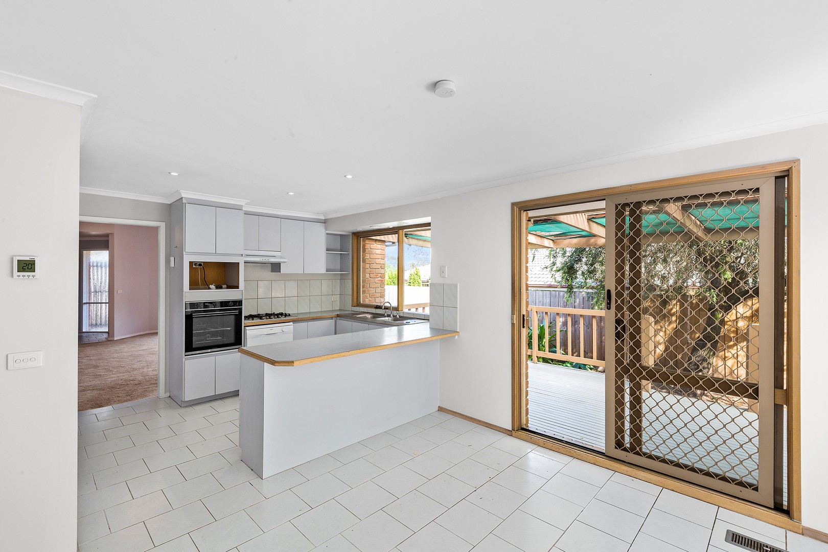 47 Willslie Crescent, Berwick, VIC 3806, Berwick - Thumbnail 3