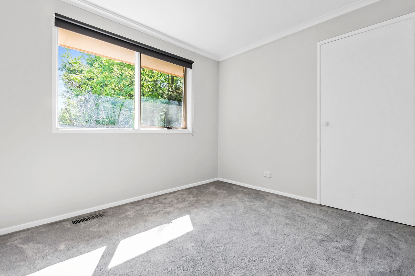 47 Willslie Crescent, Berwick, VIC 3806, Berwick - Thumbnail 5