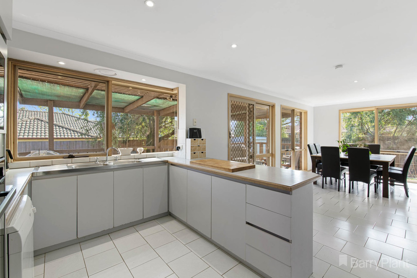 47 Willslie Crescent, Berwick, VIC 3806, Berwick - Thumbnail 6