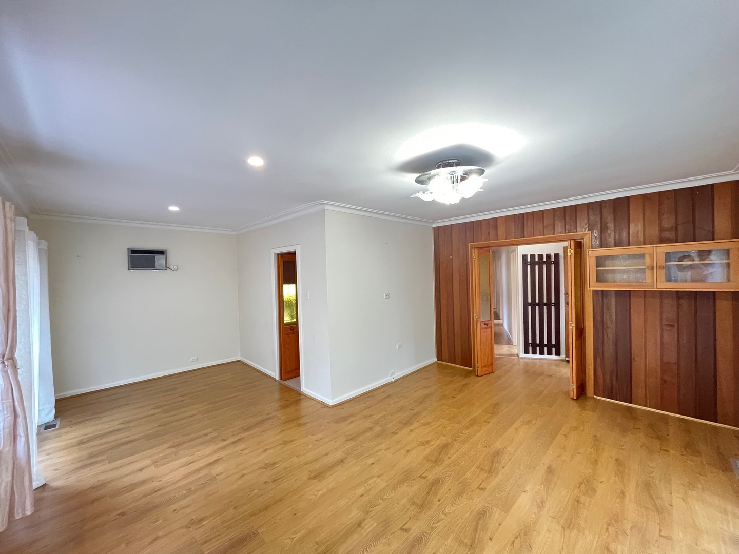 47 Winston Drive, Doncaster, VIC 3108, Doncaster - Thumbnail 2